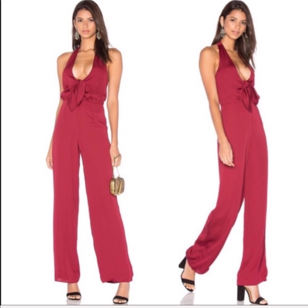 NWT HOUSE OF HARLOW Coco Tie Front Jumpsuit Large runs small more like a med IMO